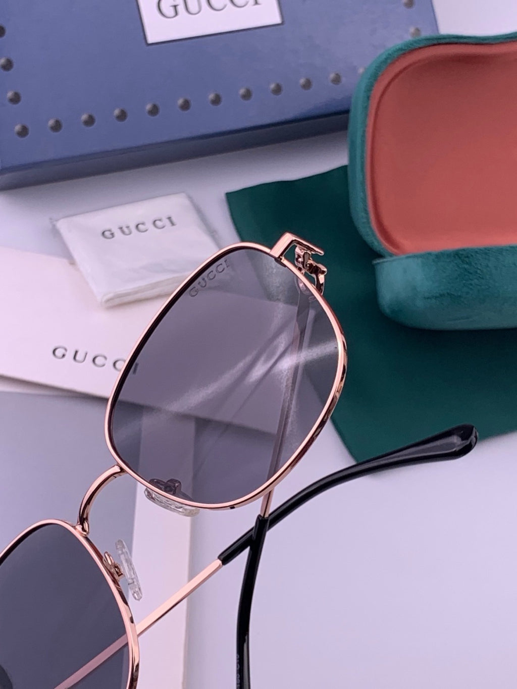 Gucci G35811 Metal Square Black Lens Sunglasses for Men & Women - 371577 - detail image 4