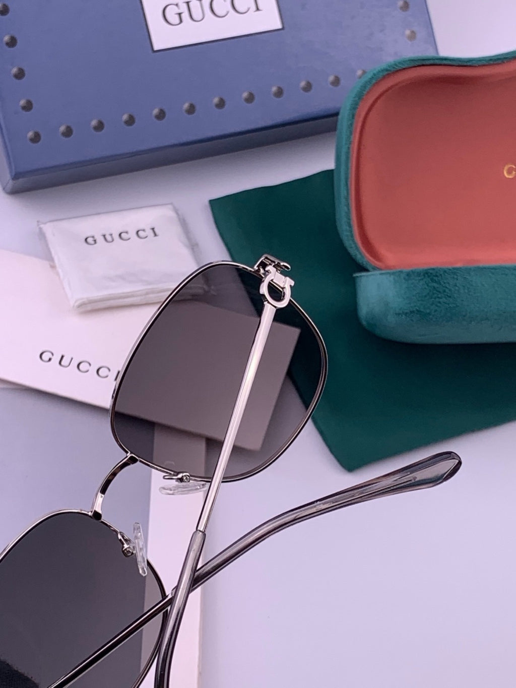 Gucci G35811 Metal Square Red Lens Sunglasses for Men & Women - 371578 - detail image 5