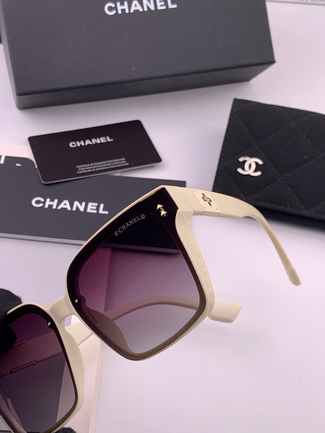 Chanel CH0279 Polarized Square Brown Lens Sunglasses for Women - 371801 - detail image 3