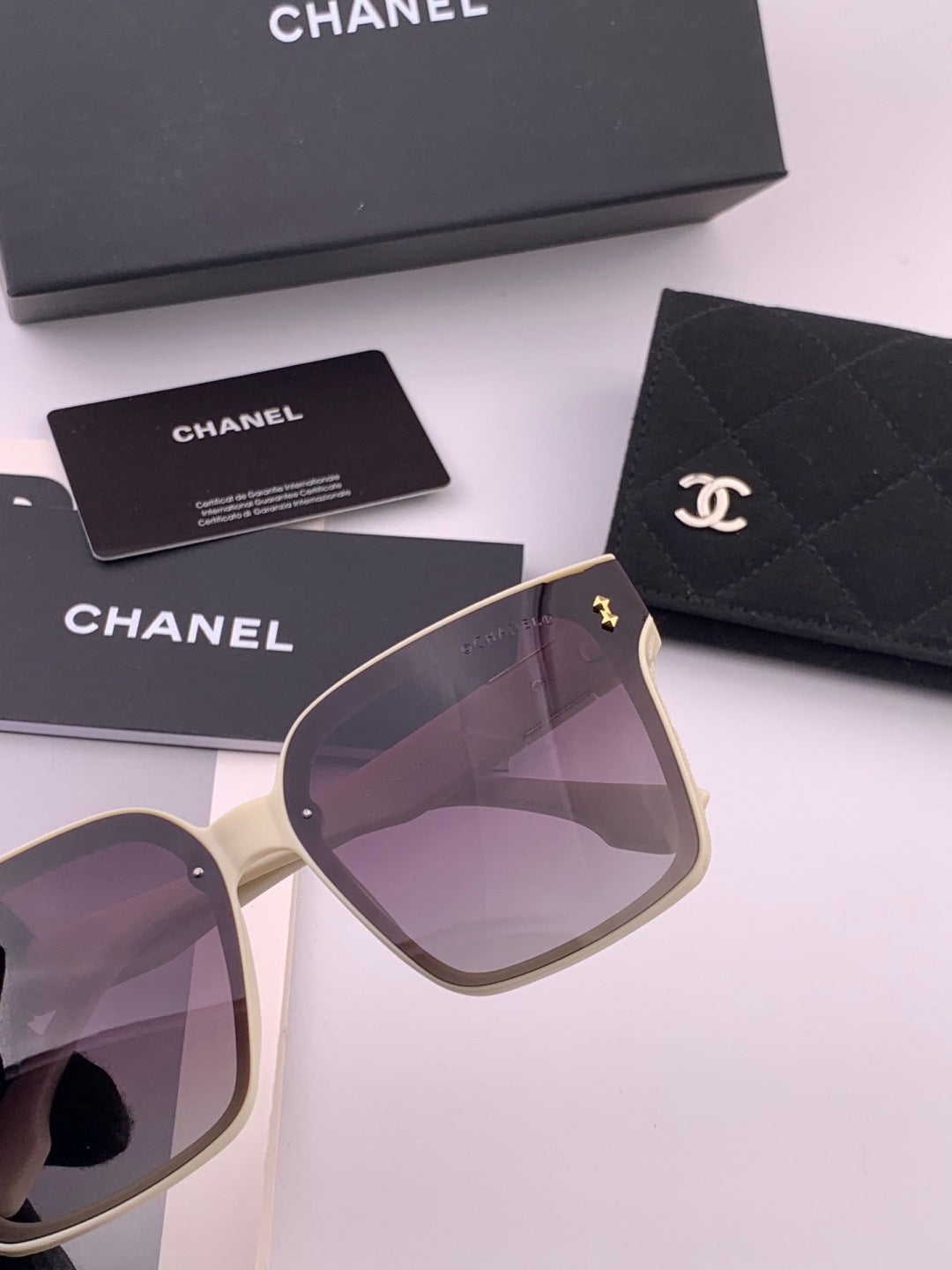 Chanel CH0279 Polarized Square Brown Lens Sunglasses for Women - 371801 - detail image 4