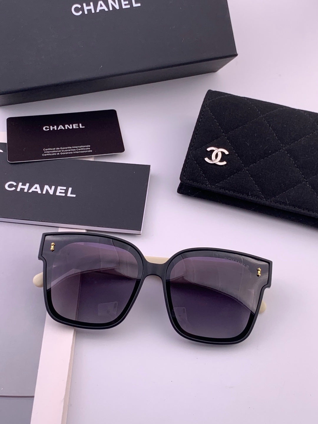 Chanel CH0279 Polarized Square Gold Lens Sunglasses for Women - detail image 7