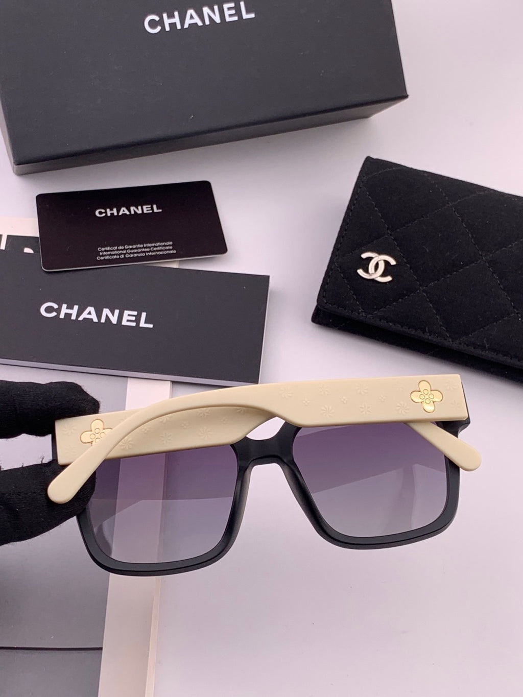 Chanel CH0279 Polarized Square Gold Lens Sunglasses for Women - detail image 5