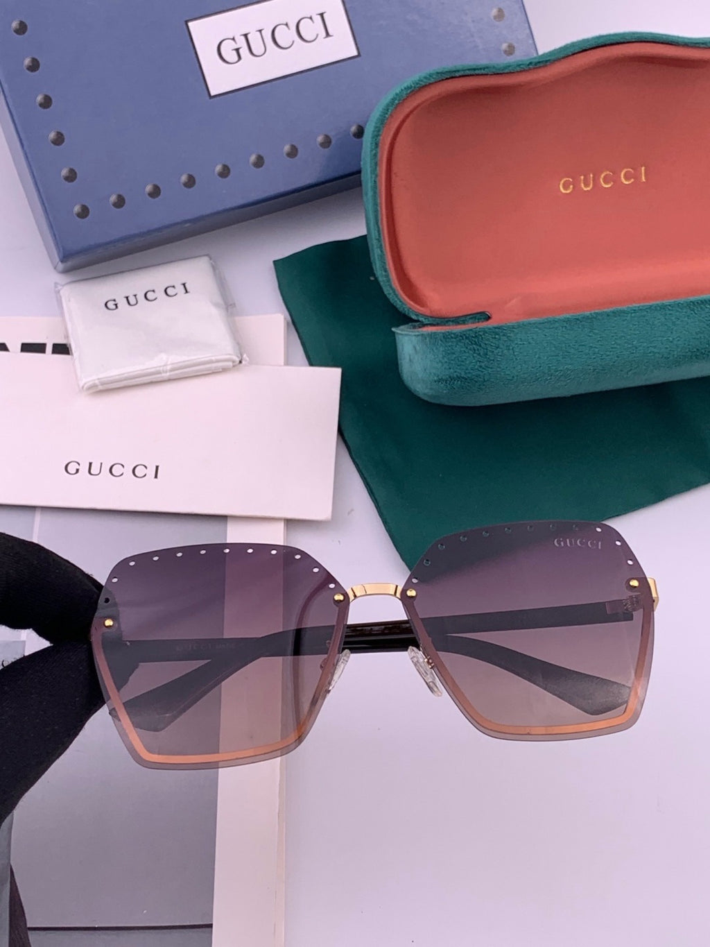 Gucci G9079 Lightweight Rimless Gold Lens Sunglasses for Women - 371585