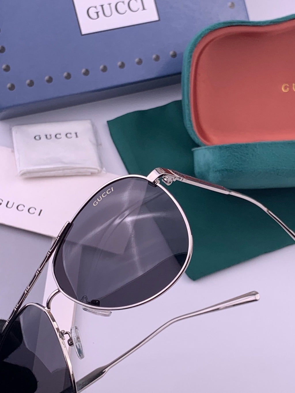 Gucci G3081 Polarized Aviator Black Lens Sunglasses for Men & Women - 371593 - detail image 3