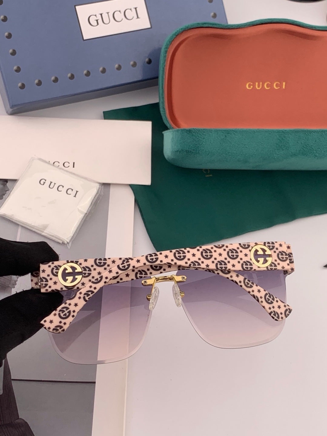 Gucci G5220 Square Gold Lens Sunglasses for Men & Women - detail image 5