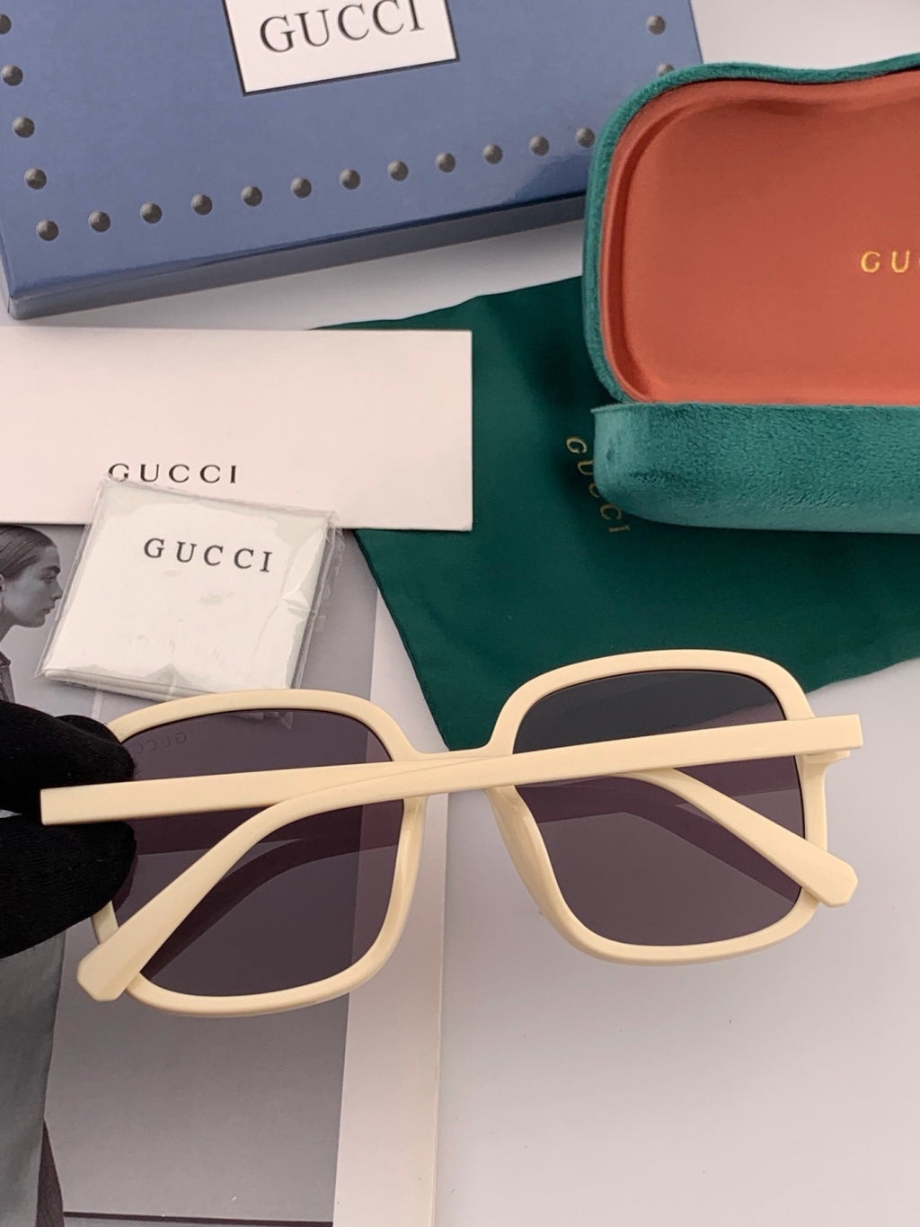 Gucci G5107 Square Red Lens Sunglasses for Men & Women - 371574 - detail image 4