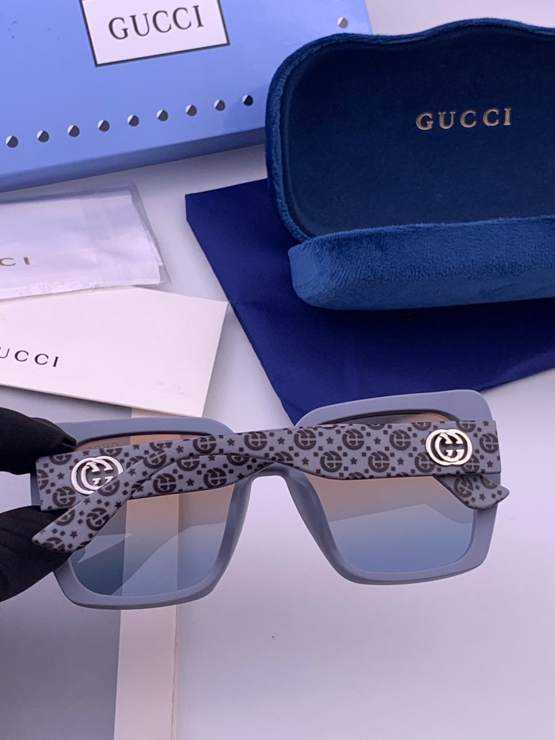 Gucci G4771 Polarized Square Pink Lens Sunglasses for Women - 371565 - detail image 4