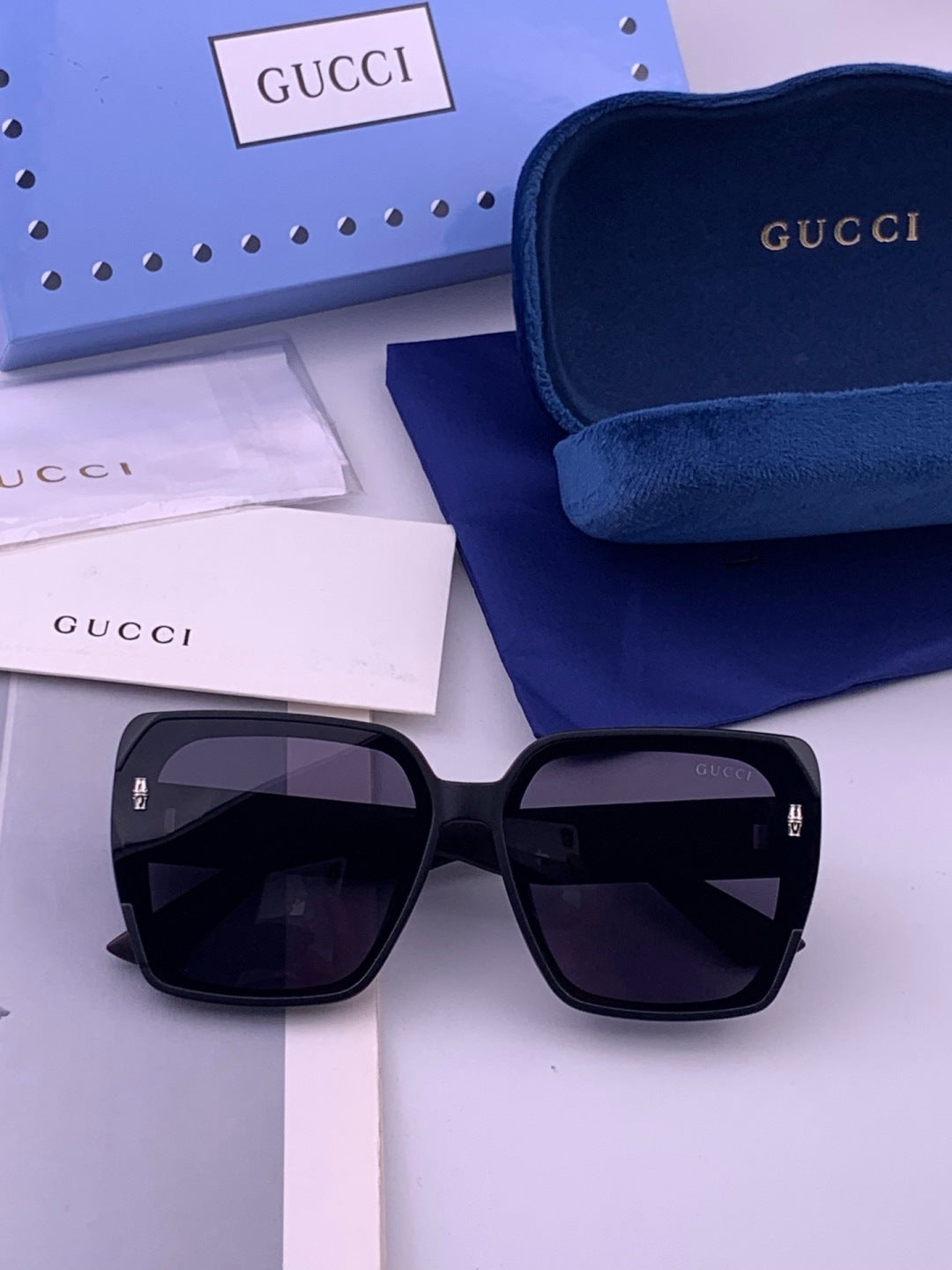Gucci G4771 Polarized Square Gold Lens Sunglasses for Women - detail image 6