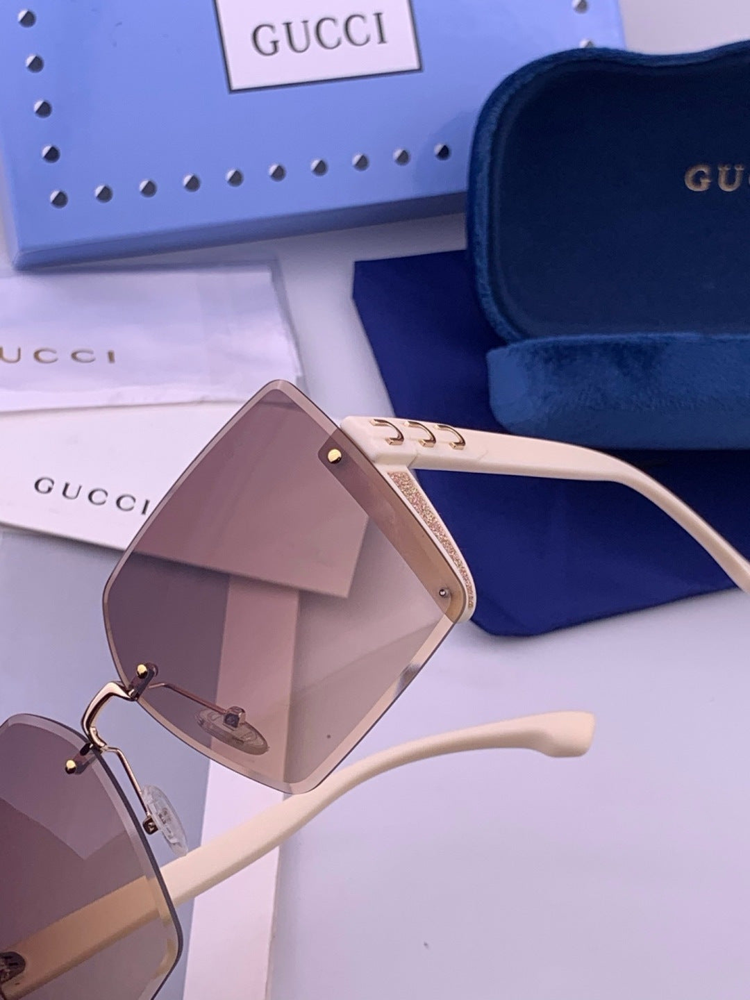 Gucci G3365 Square Brown Lens Sunglasses for Men & Women - 371568 - detail image 2