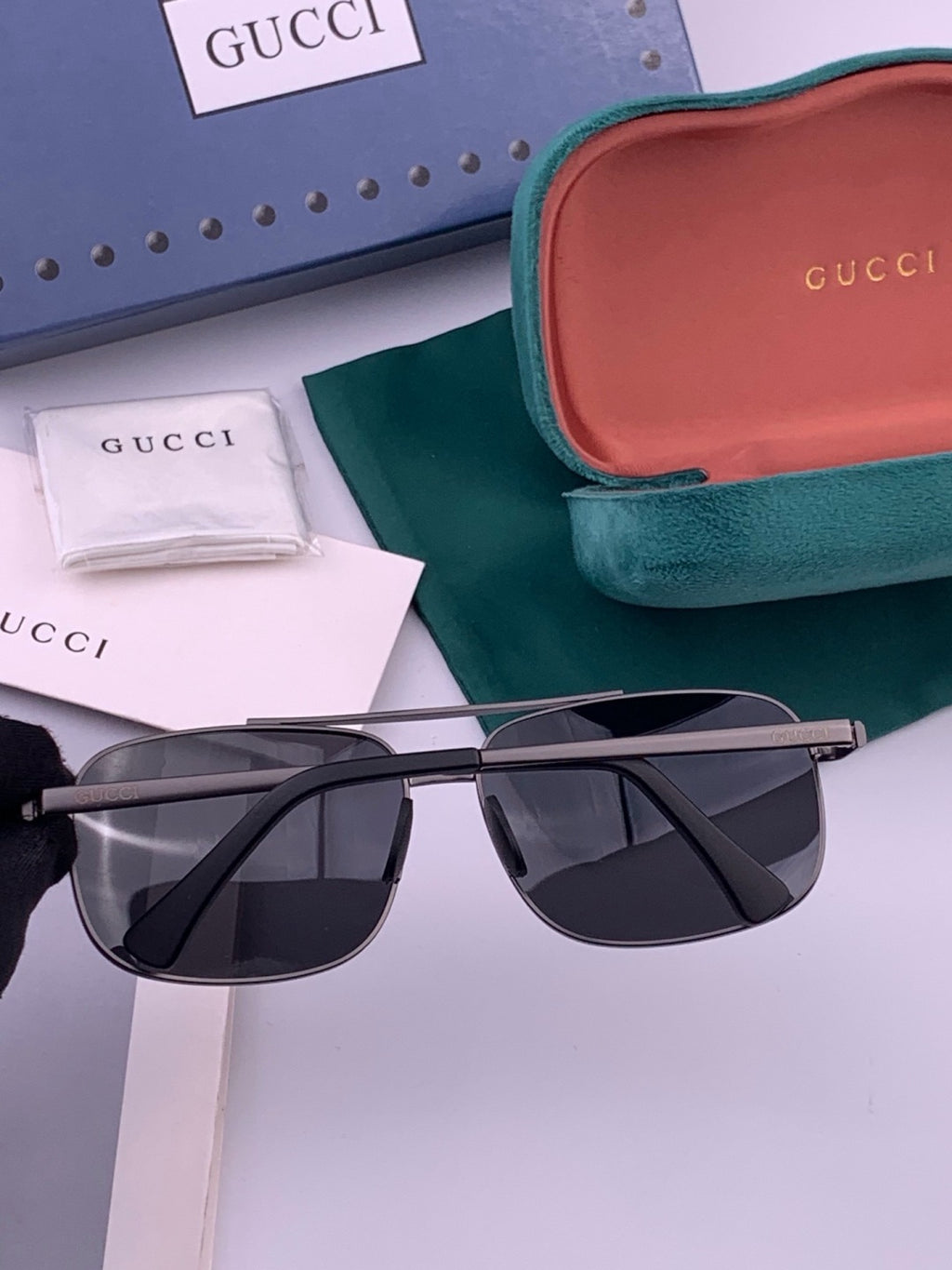Gucci G080666 Polarized Aviator Gold Lens Sunglasses for Men & Women - 371571 - detail image 4