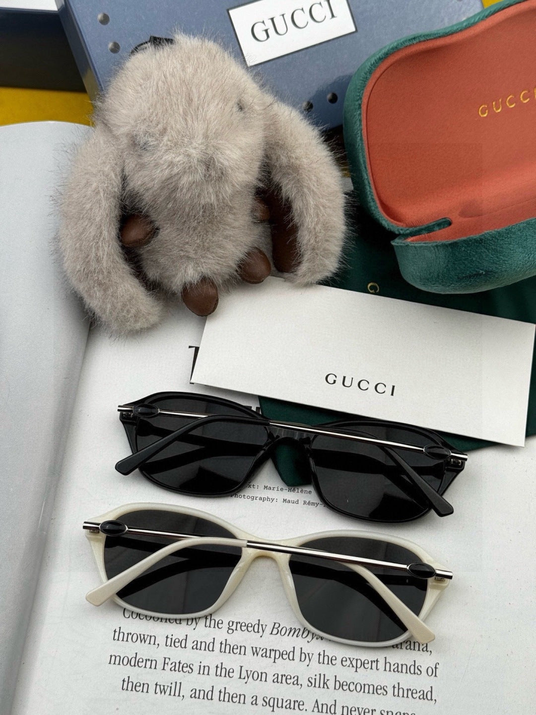 Gucci G5906 Polarized Square Black Lens Sunglasses for Men & Women - 371467 - detail image 5