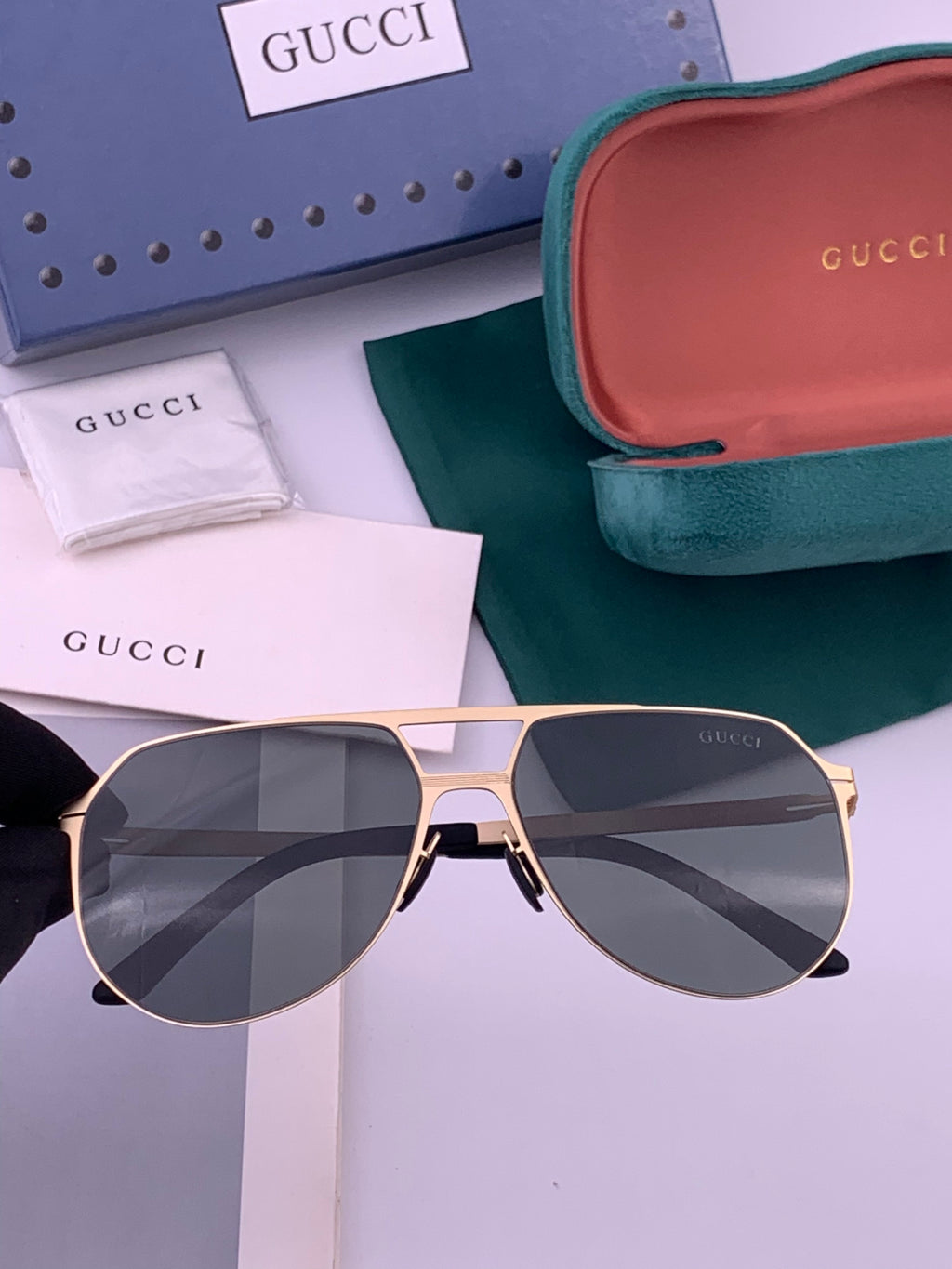 Gucci G2731 Polarized Fashion Black Lens Sunglasses for Men & Women - 371650