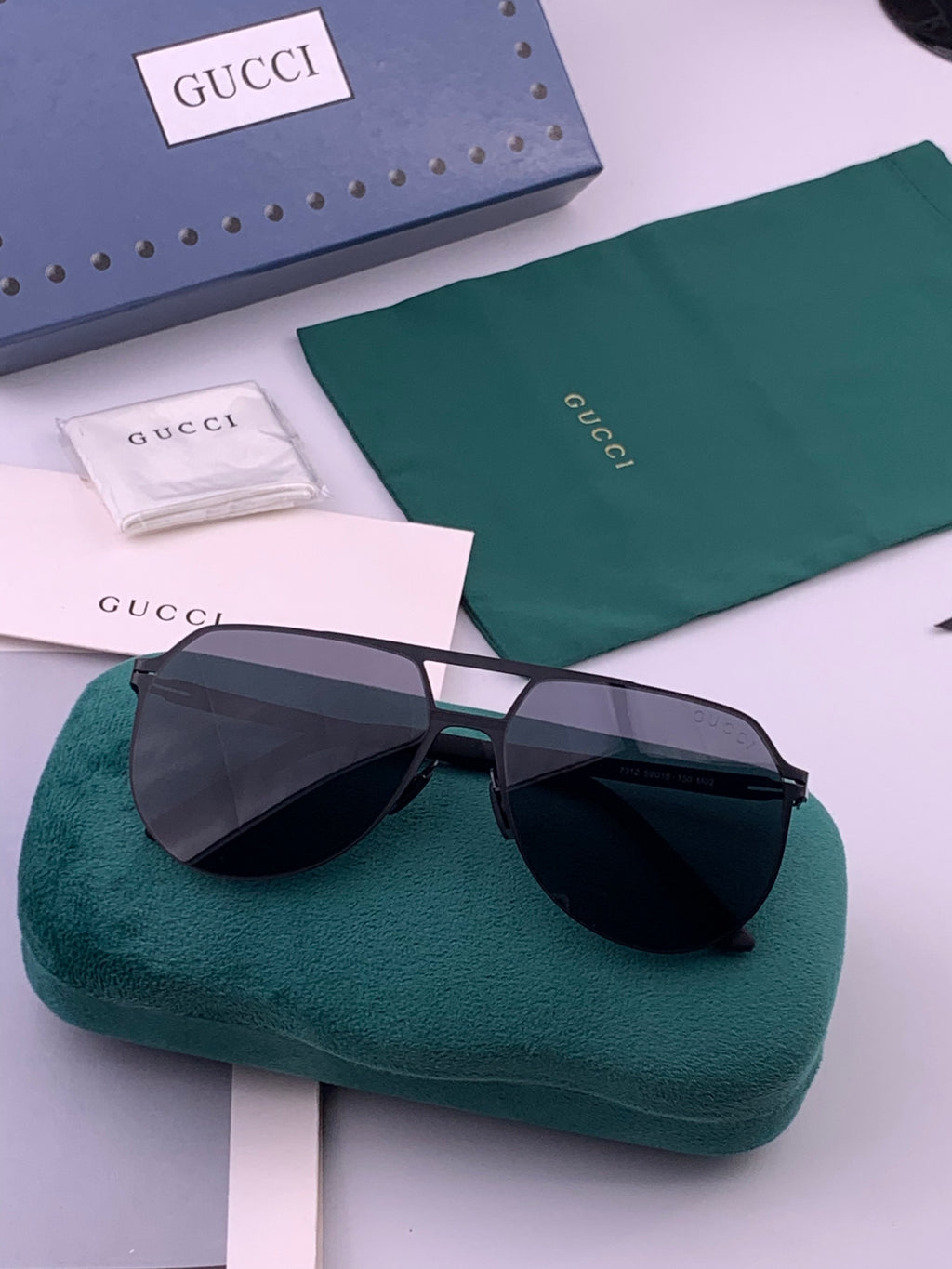 Gucci G2731 Polarized Fashion Gold Lens Sunglasses for Men & Women - 371652 - detail image 6