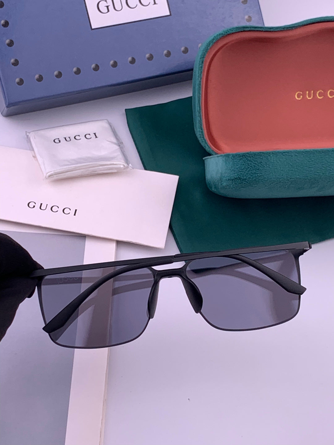 Gucci G01810 Polarized Aviator Gold Lens Sunglasses for Men - 371656 - detail image 5