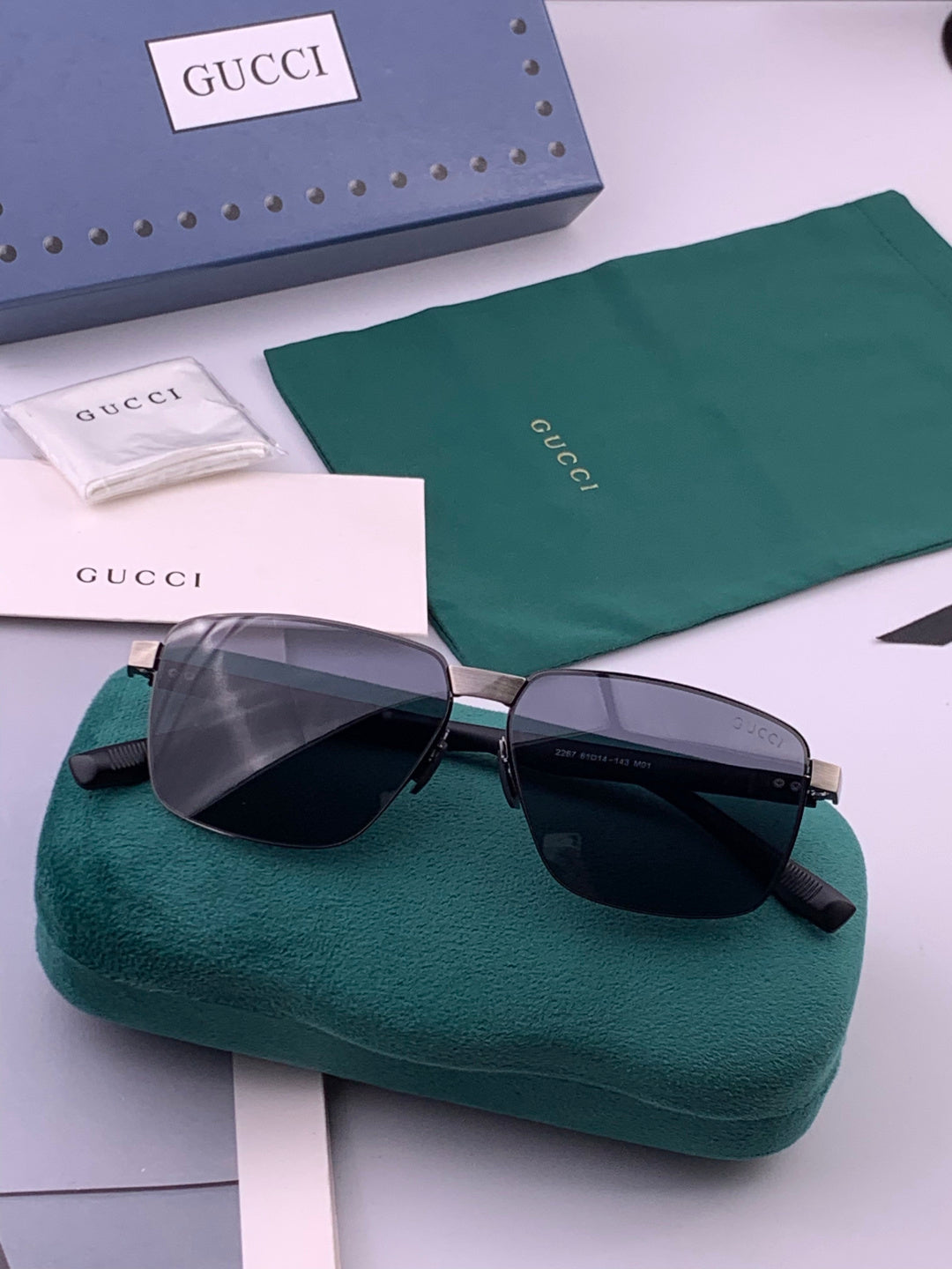 Gucci G7226 Polarized Aviator Gold Lens Sunglasses for Men - 371661 - detail image 7