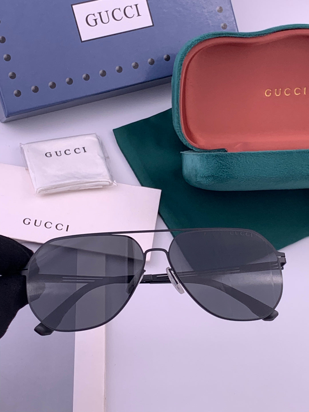 Gucci G911 Polarized Fashion Gold Lens Sunglasses for Men & Women - 371464