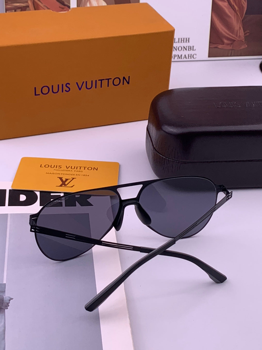 Louis Vuitton L199 Fashion Gold Lens Sunglasses for Men & Women - 371450 - detail image 6