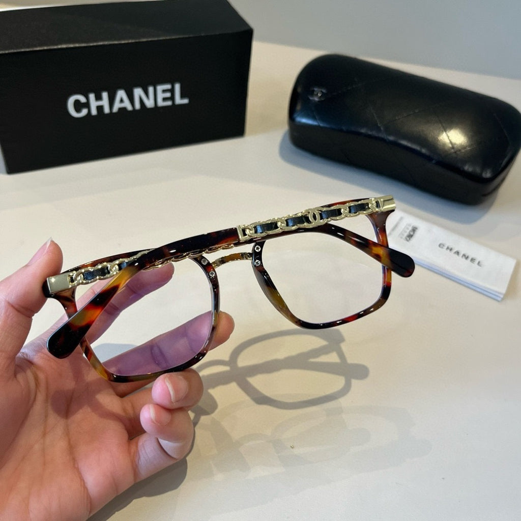 Chanel Oversized Silver Lens Sunglasses for Men & Women - 371861 - detail image 7