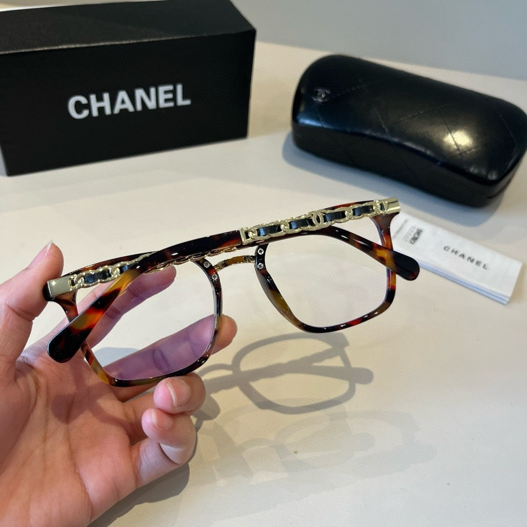 Chanel Oversized Silver Lens Sunglasses for Men & Women - 371861 - detail image 7