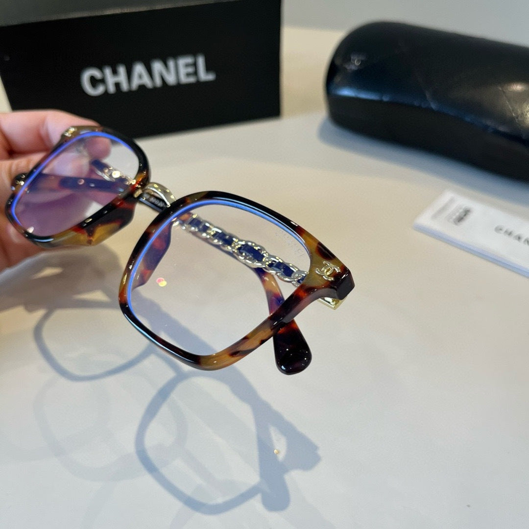 Chanel Oversized Silver Lens Sunglasses for Men & Women - 371861 - detail image 9