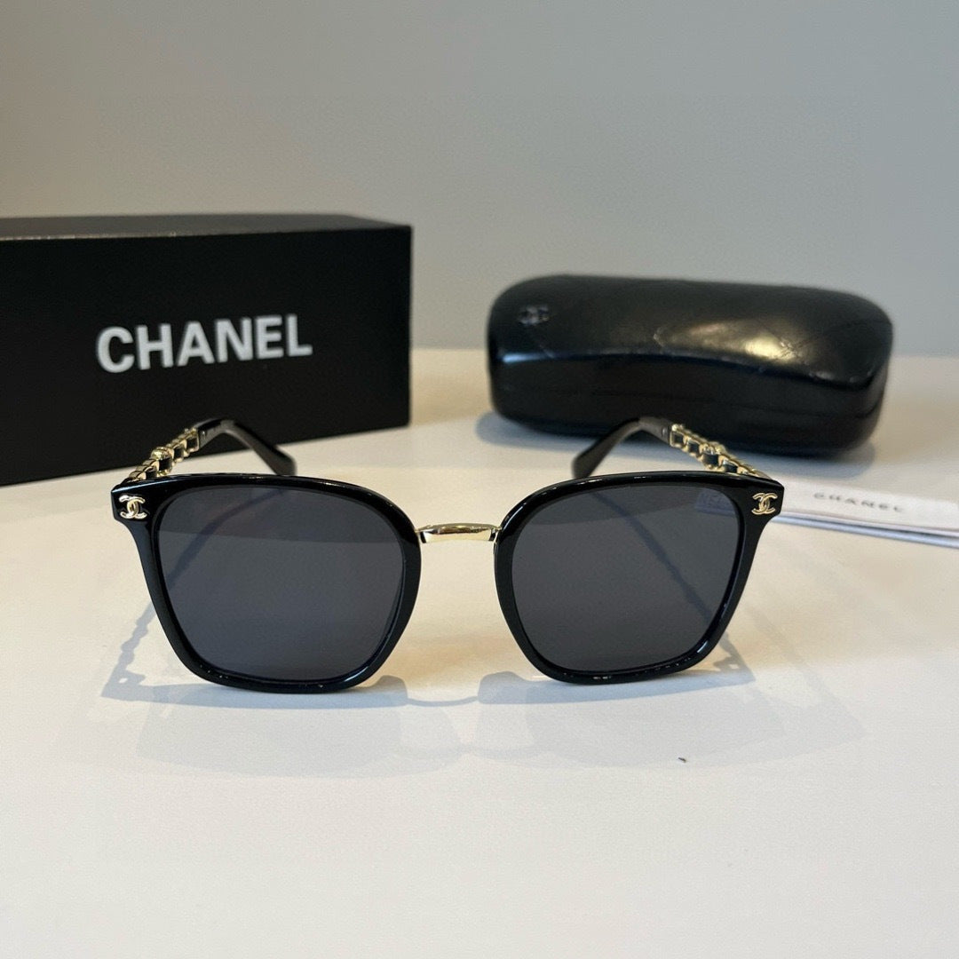 Chanel Oversized Black Lens Sunglasses for Men & Women - 371863 - detail image 2