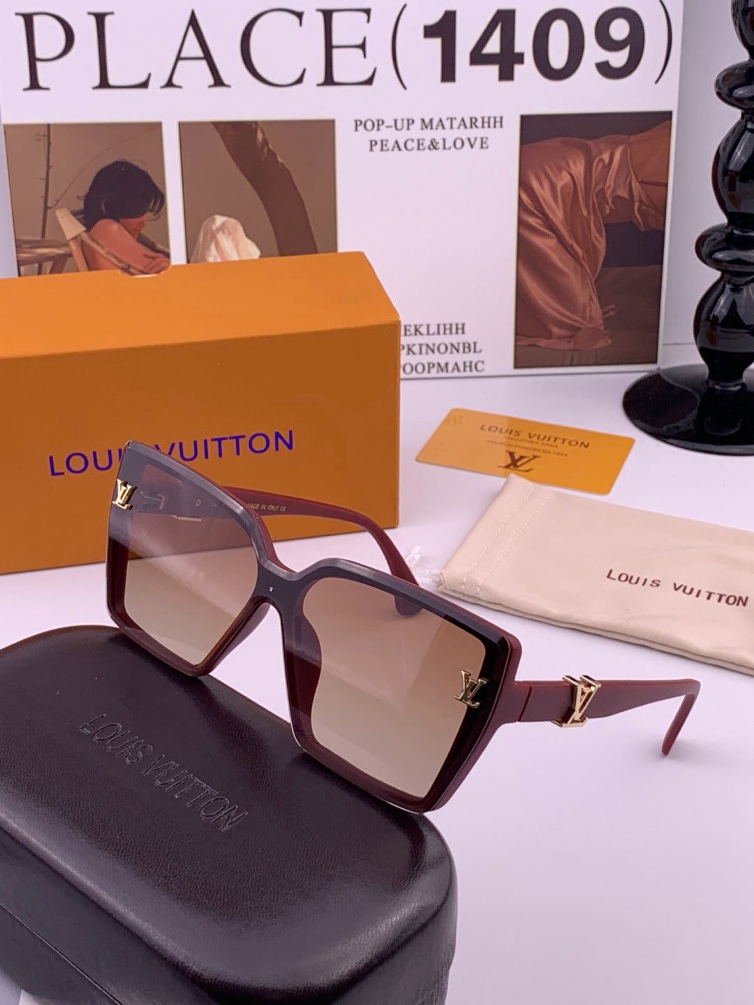 Louis Vuitton L57002 Oversized Purple Lens Sunglasses for Men & Women - 371456 - detail image 2
