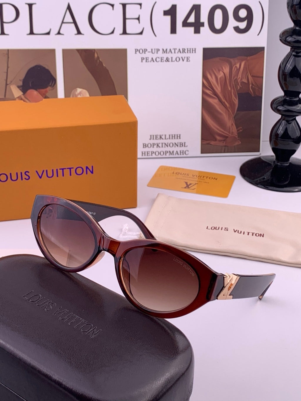 Louis Vuitton L15803 Square Black Lens Sunglasses for Women - 371444 - detail image 3