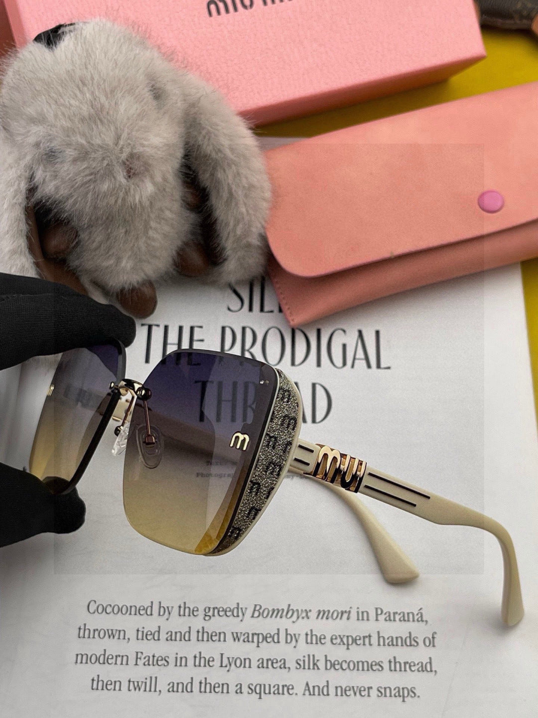 Miu Miu M2100 Fashion Gold Lens Sunglasses for Men & Women - 372420 - detail image 6