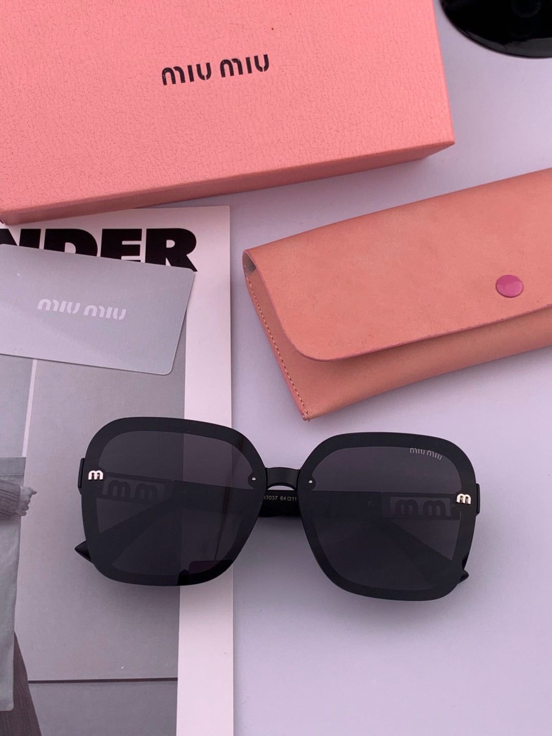 Miu Miu M4304 Fashion Gold Lens Sunglasses for Men & Women - 372422 - detail image 2