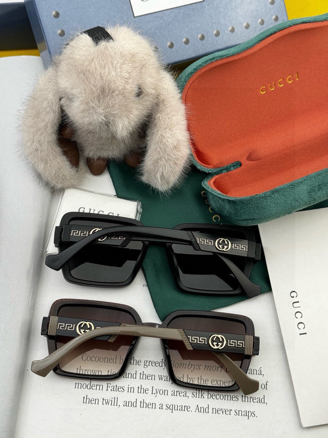Gucci G6130 Square Gold Lens Sunglasses for Men & Women - 371559 - detail image 4