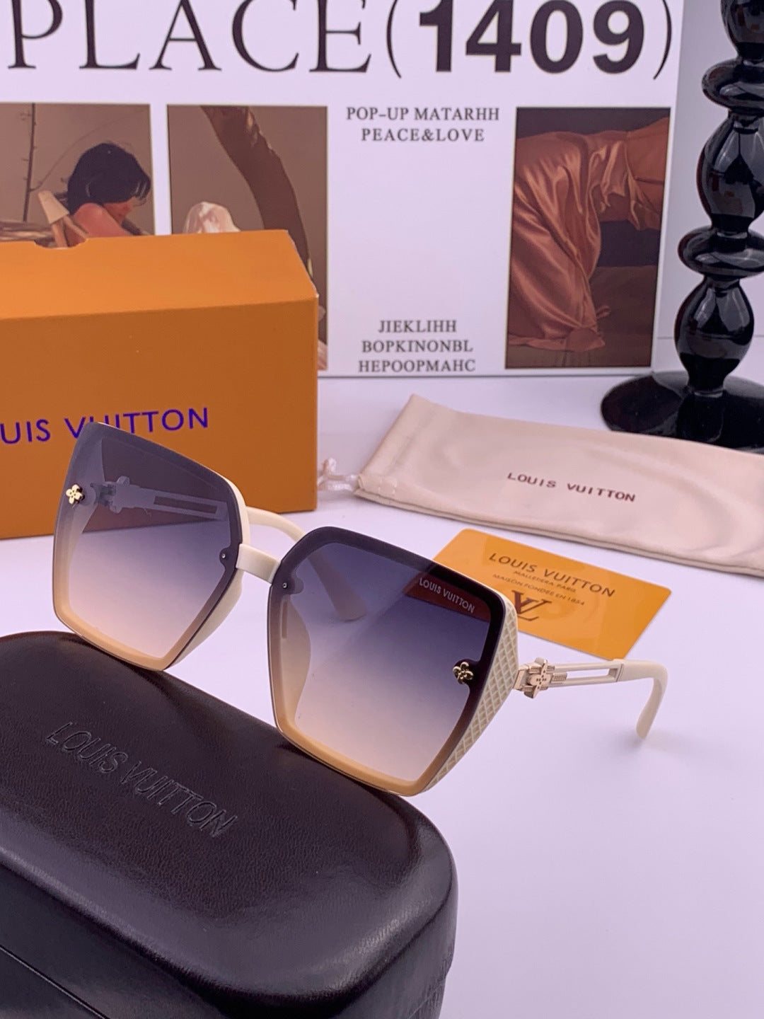 Louis Vuitton L6302 Square Gold Lens Sunglasses for Men & Women - 371346