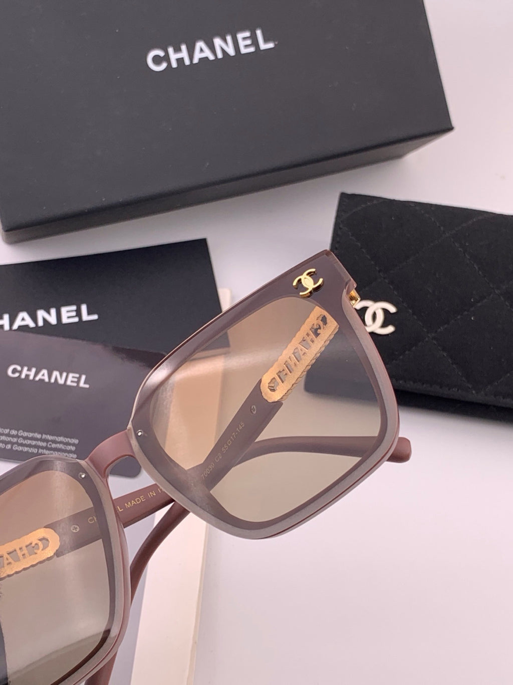 Chanel CH07003 Fashion Red Lens Sunglasses for Men & Women - 371761 - detail image 5
