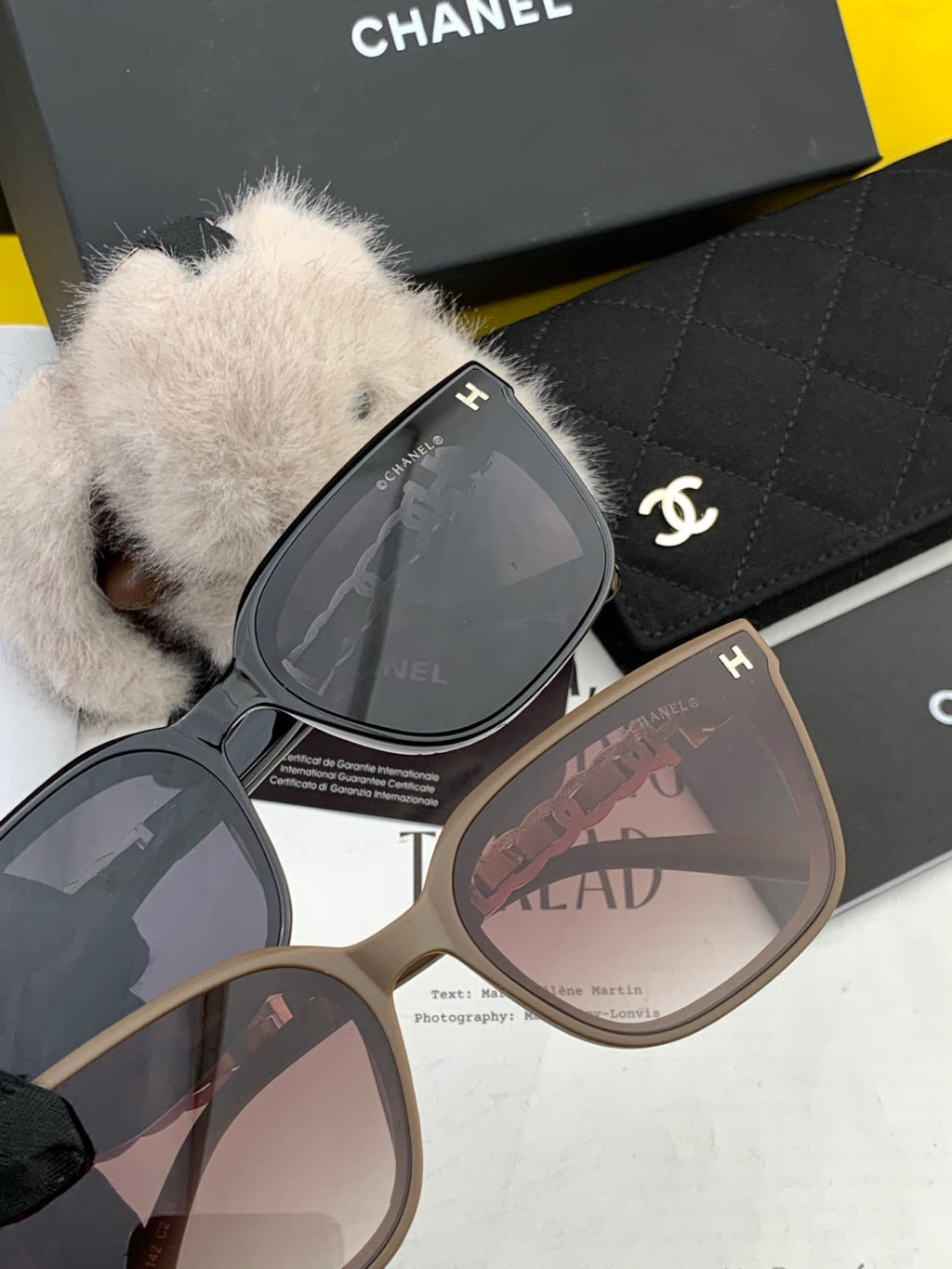Chanel CH0303 Fashion Black Lens Sunglasses for Men & Women - 371762 - detail image 5