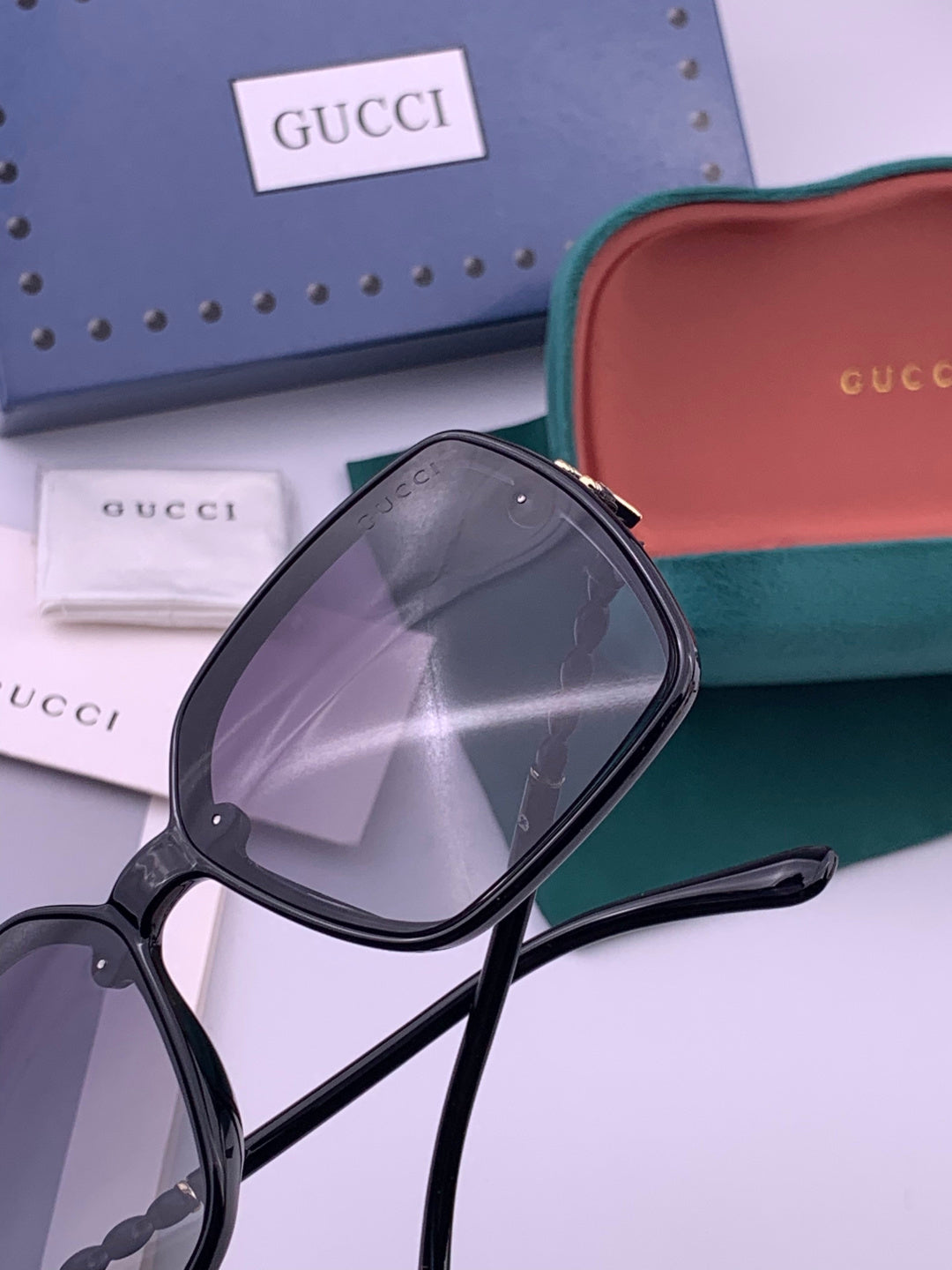 Gucci G0292 Polarized Round Brown Lens Sunglasses for Women - 371537 - detail image 6