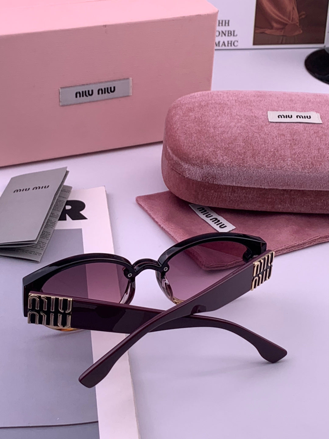Miu Miu M7350 Fashion Purple Lens Sunglasses for Men & Women - 372435 - detail image 7