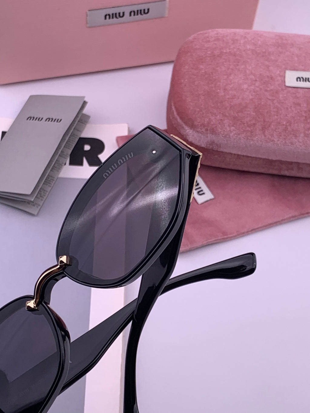Miu Miu M7350 Fashion Black Lens Sunglasses for Men & Women - 372436 - detail image 6