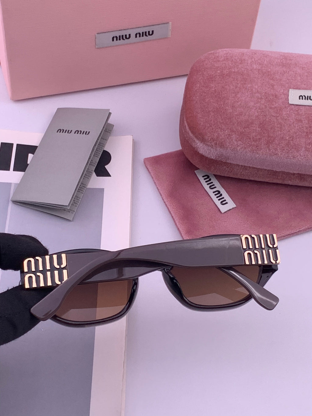 Miu Miu M7350 Fashion Black Lens Sunglasses for Men & Women - 372437 - detail image 4