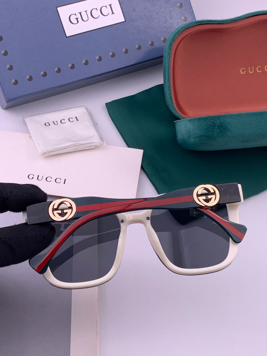 Gucci G1620 Square Brown Lens Sunglasses for Men & Women - 371538 - detail image 3