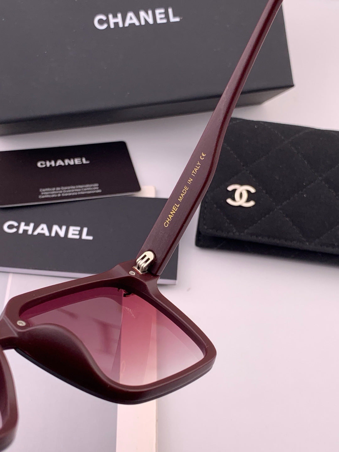 Chanel CH47000 Oversized Black Lens Sunglasses for Men & Women - detail image 5