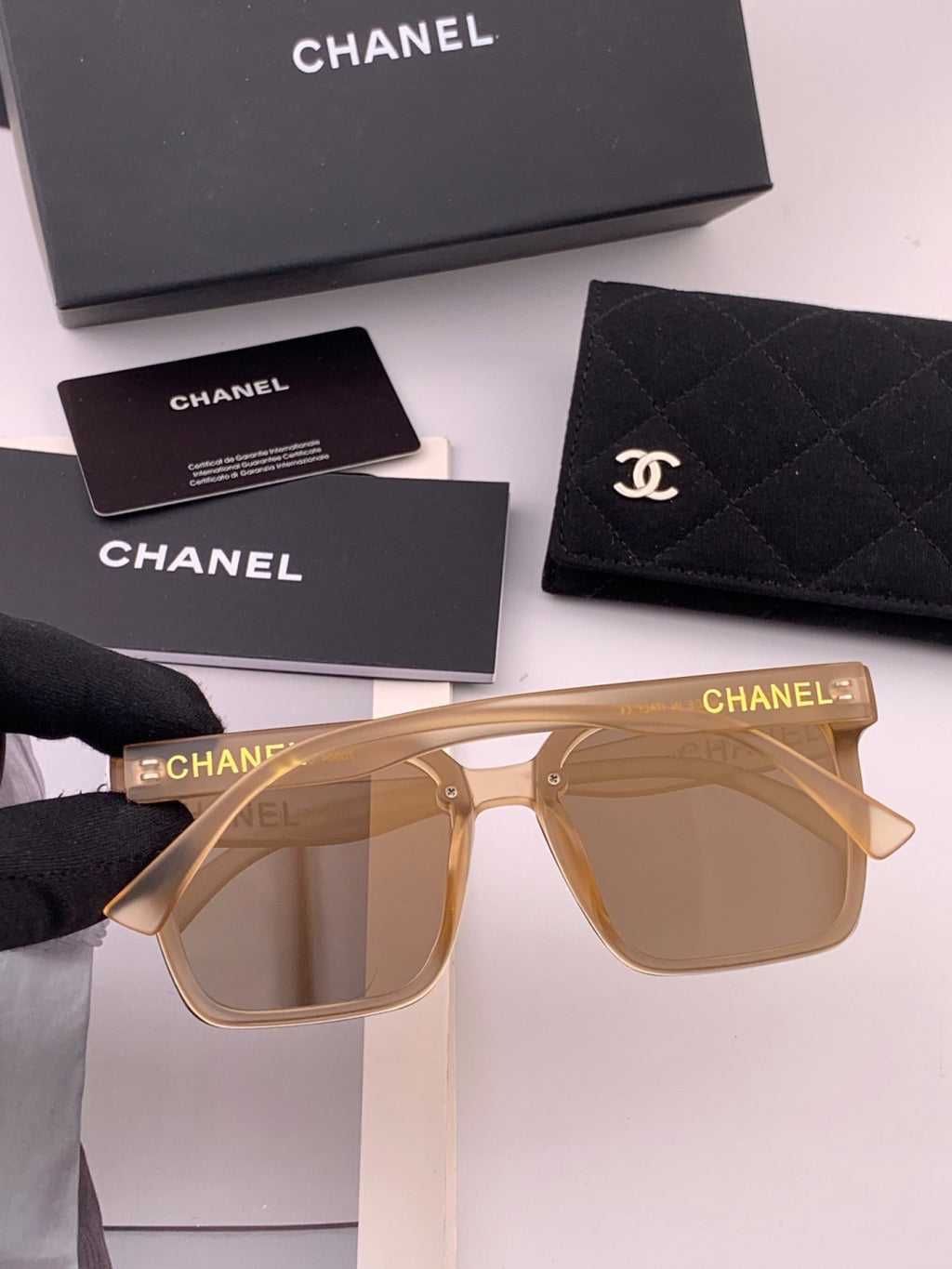 Chanel CH47000 Oversized Brown Lens Sunglasses for Men & Women - detail image 4