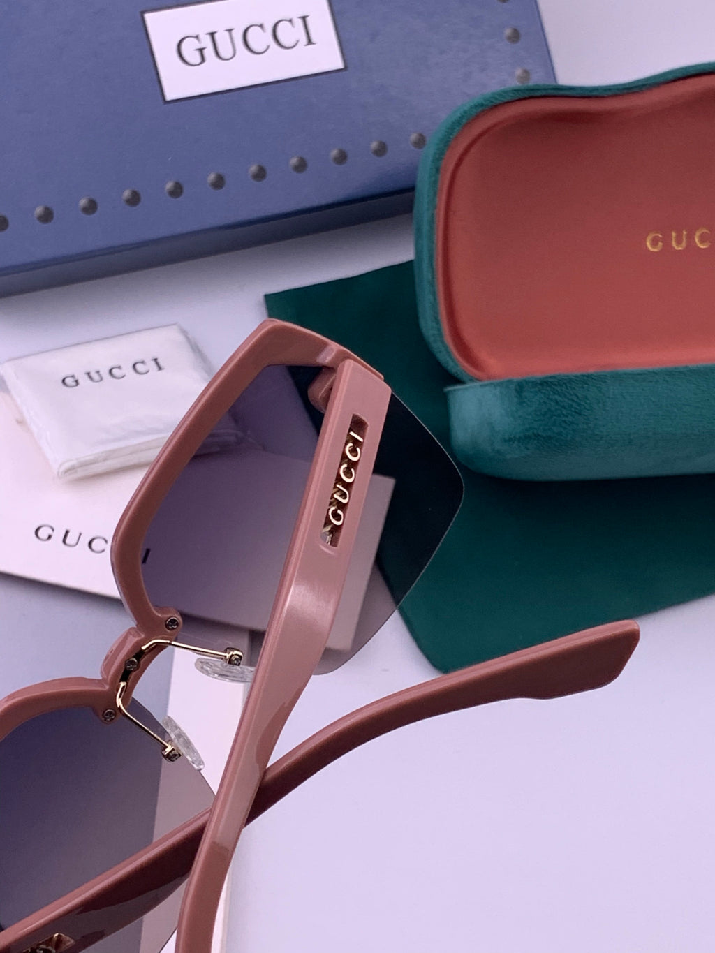 Gucci 2592 Polarized Square Gold Lens Sunglasses for Men & Women - 371541 - detail image 5
