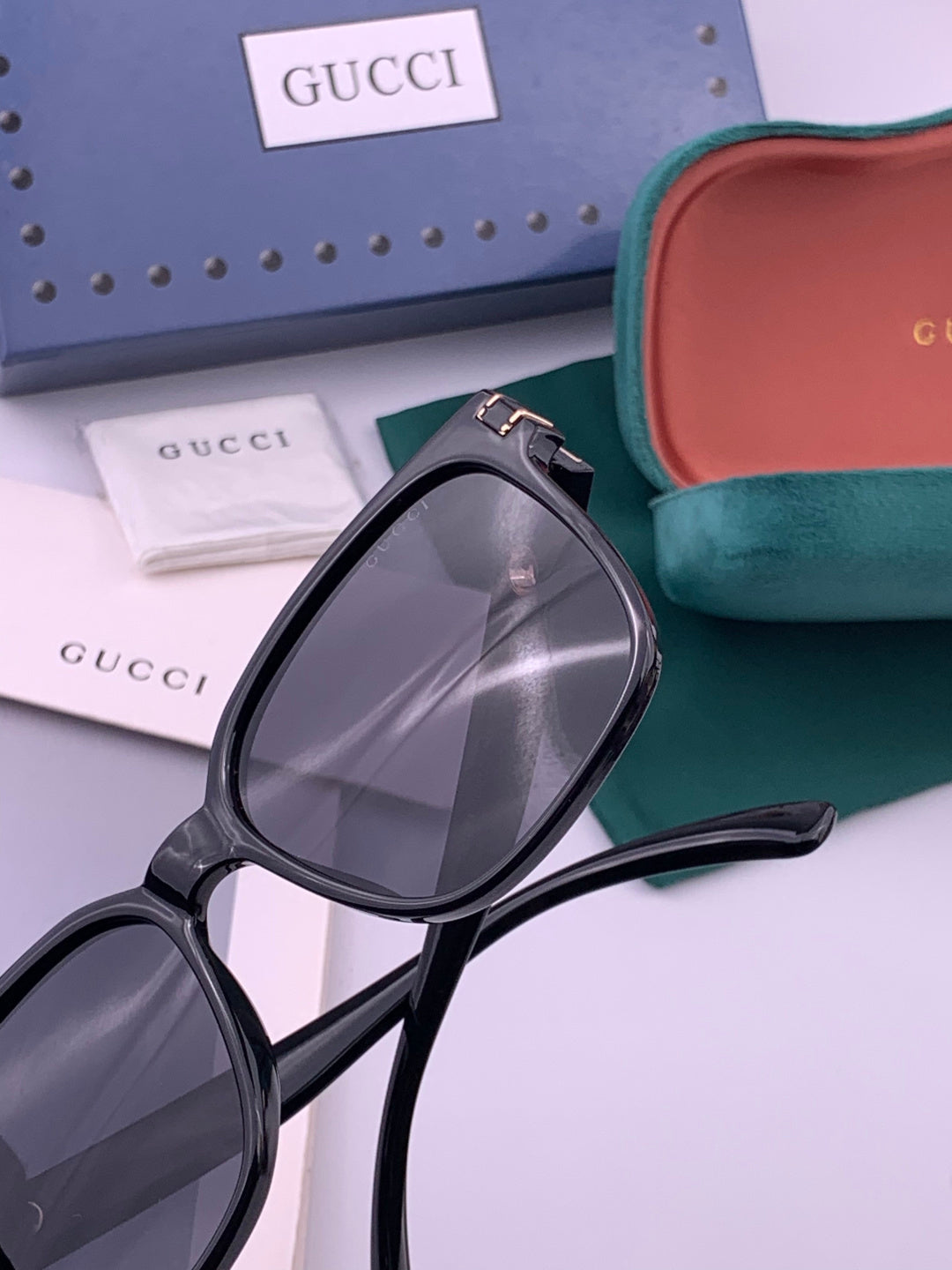 Gucci G1106 Metal Square Gold Lens Sunglasses for Men & Women - detail image 6