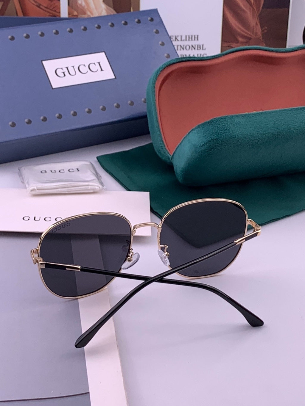 Gucci G5822 Polarized Oversized Gold Lens Sunglasses for Men & Women - 371548 - detail image 5