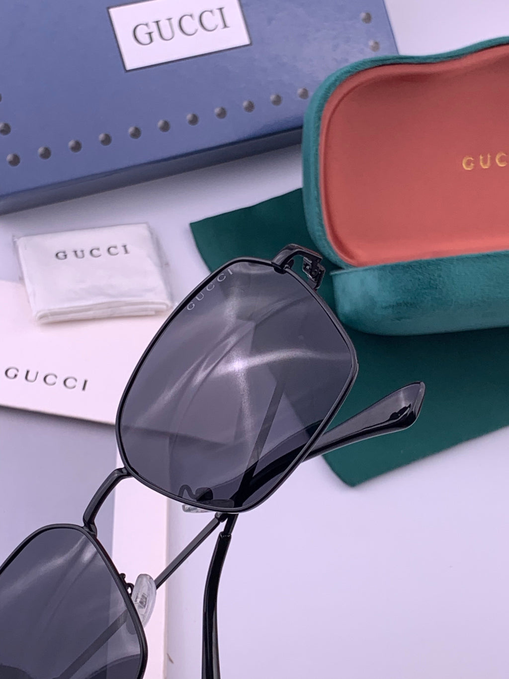 Gucci G202 Polarized Fashion Brown Lens Sunglasses for Men & Women - 371554 - detail image 5