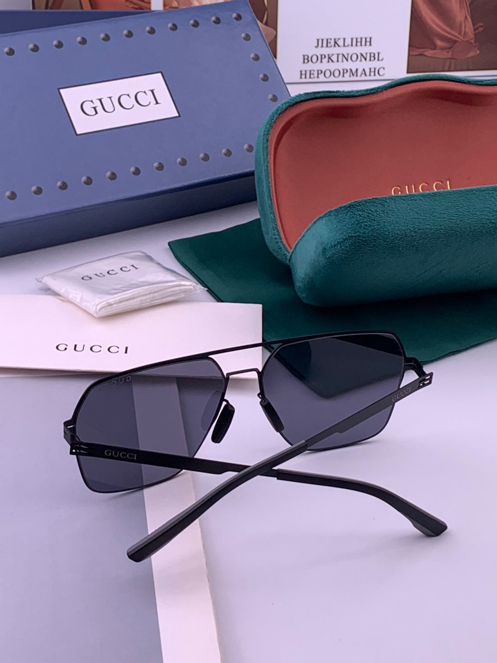 Gucci G711 Polarized Fashion Gold Lens Sunglasses for Men & Women - 371557 - detail image 5