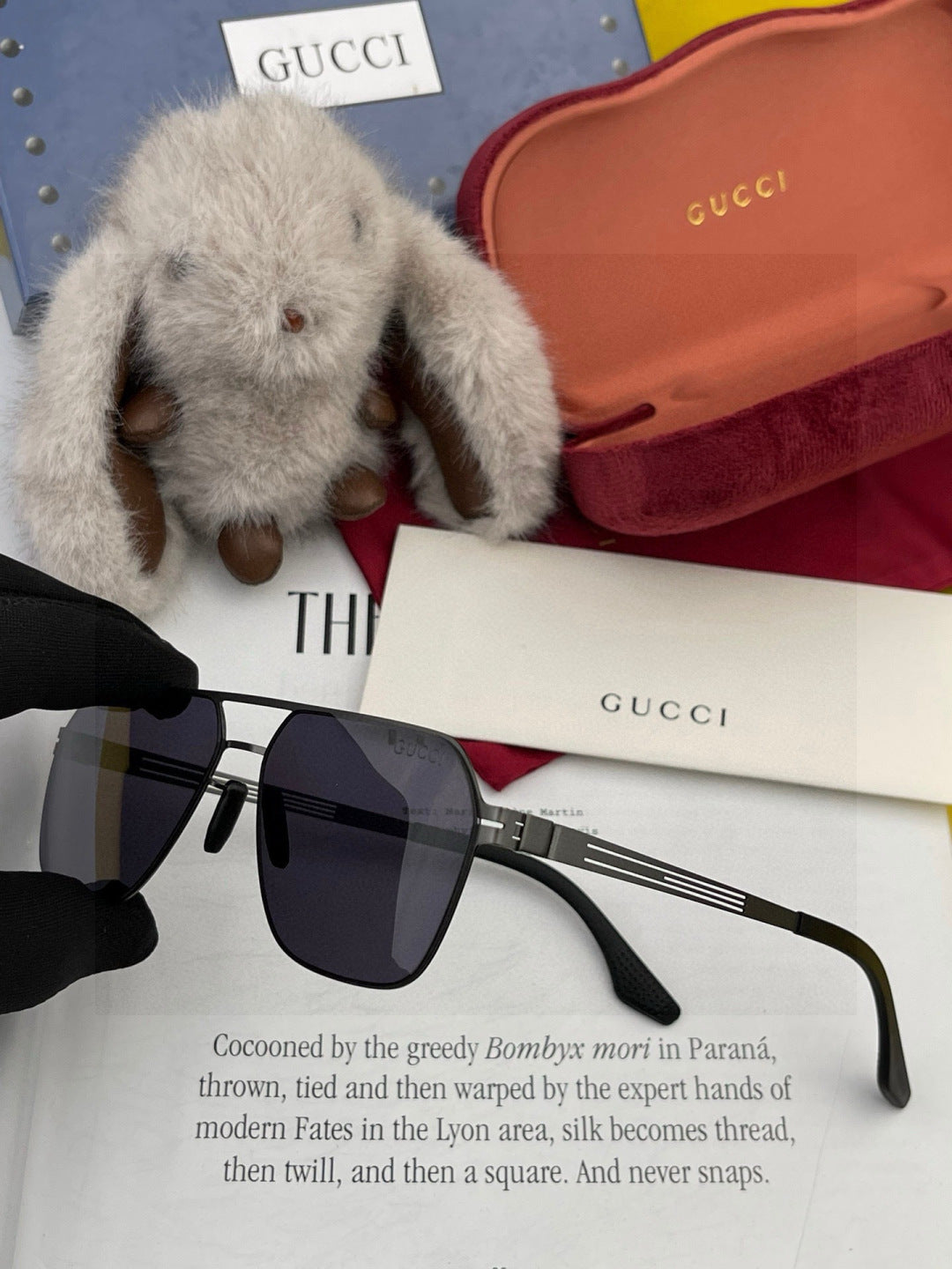 Gucci G0862 Fashion Gold Lens Sunglasses for Men & Women - 371527 - detail image 4