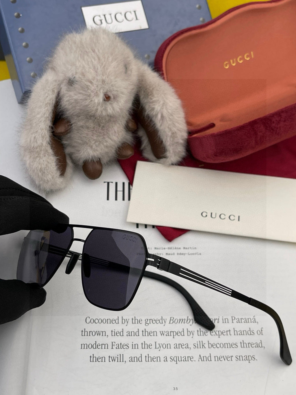 Gucci G0862 Fashion Gold Lens Sunglasses for Men & Women - 371527 - detail image 3