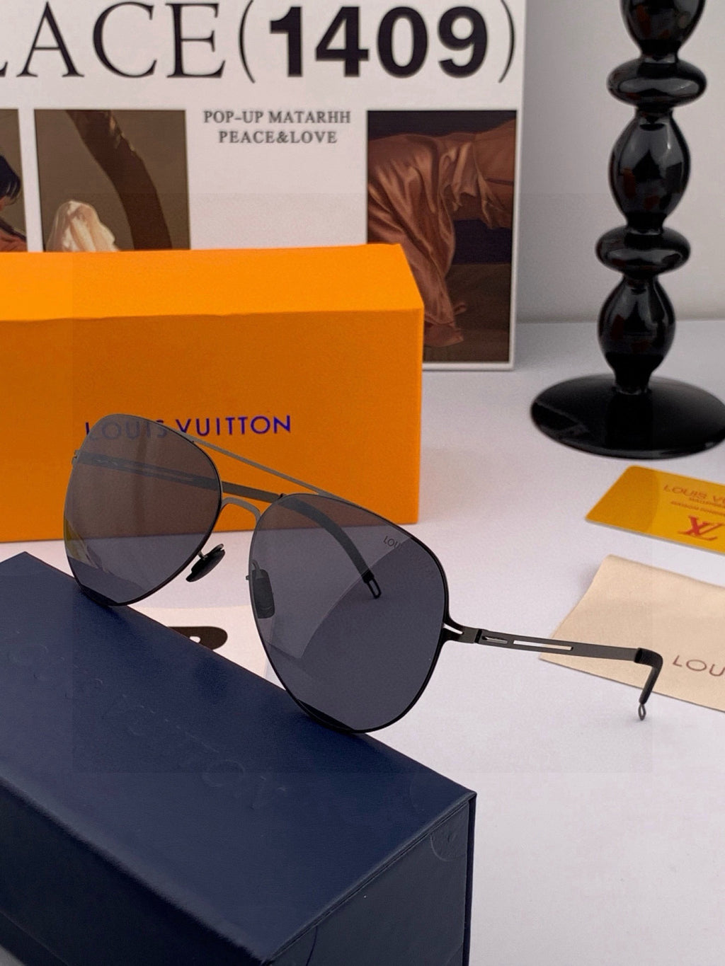 Louis Vuitton L1862 Fashion Red Lens Sunglasses for Men & Women - 371318 - detail image 6