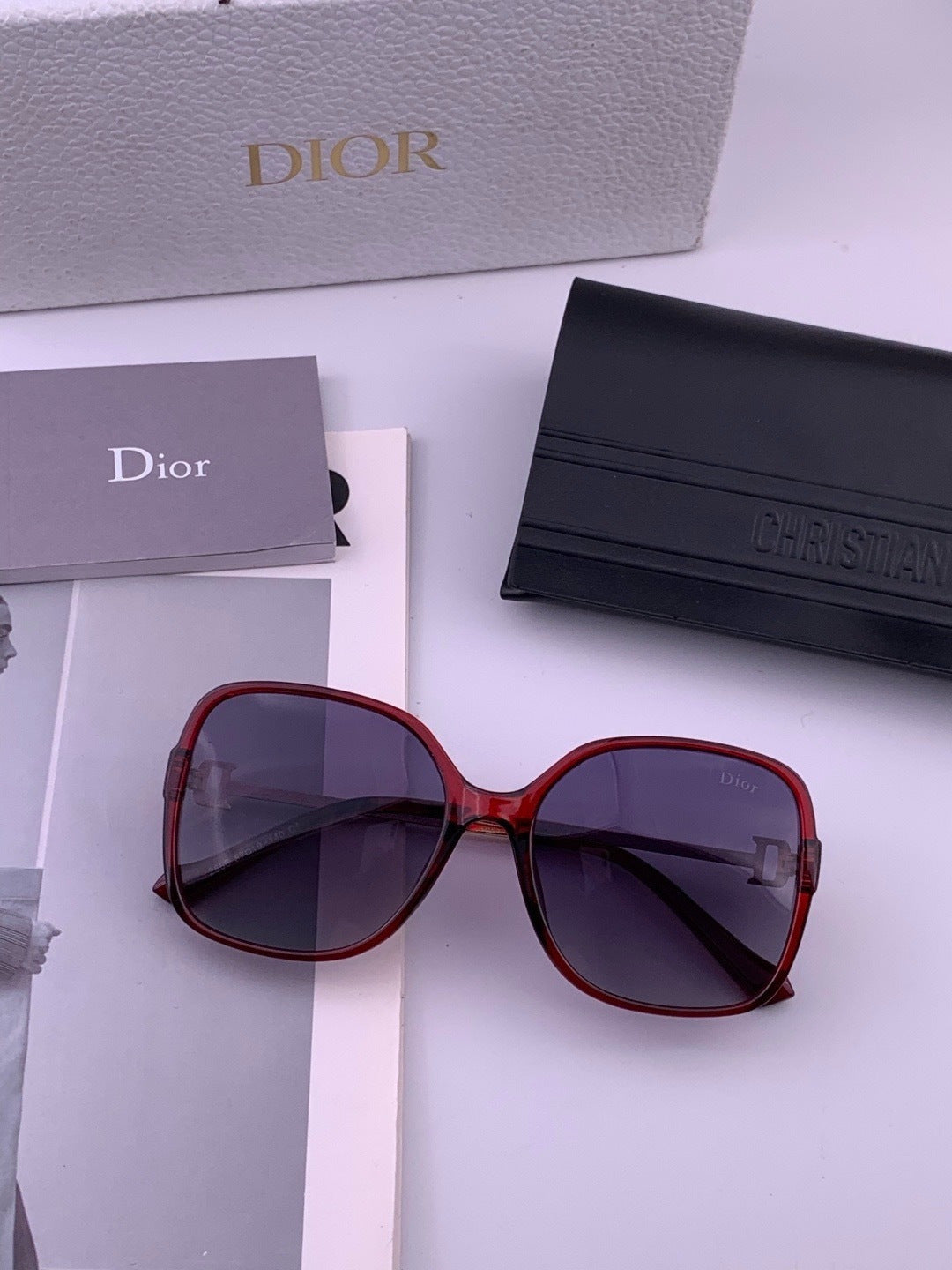 Dior D8266 Polarized Fashion Black Lens Sunglasses for Men & Women - 371956 - detail image 7