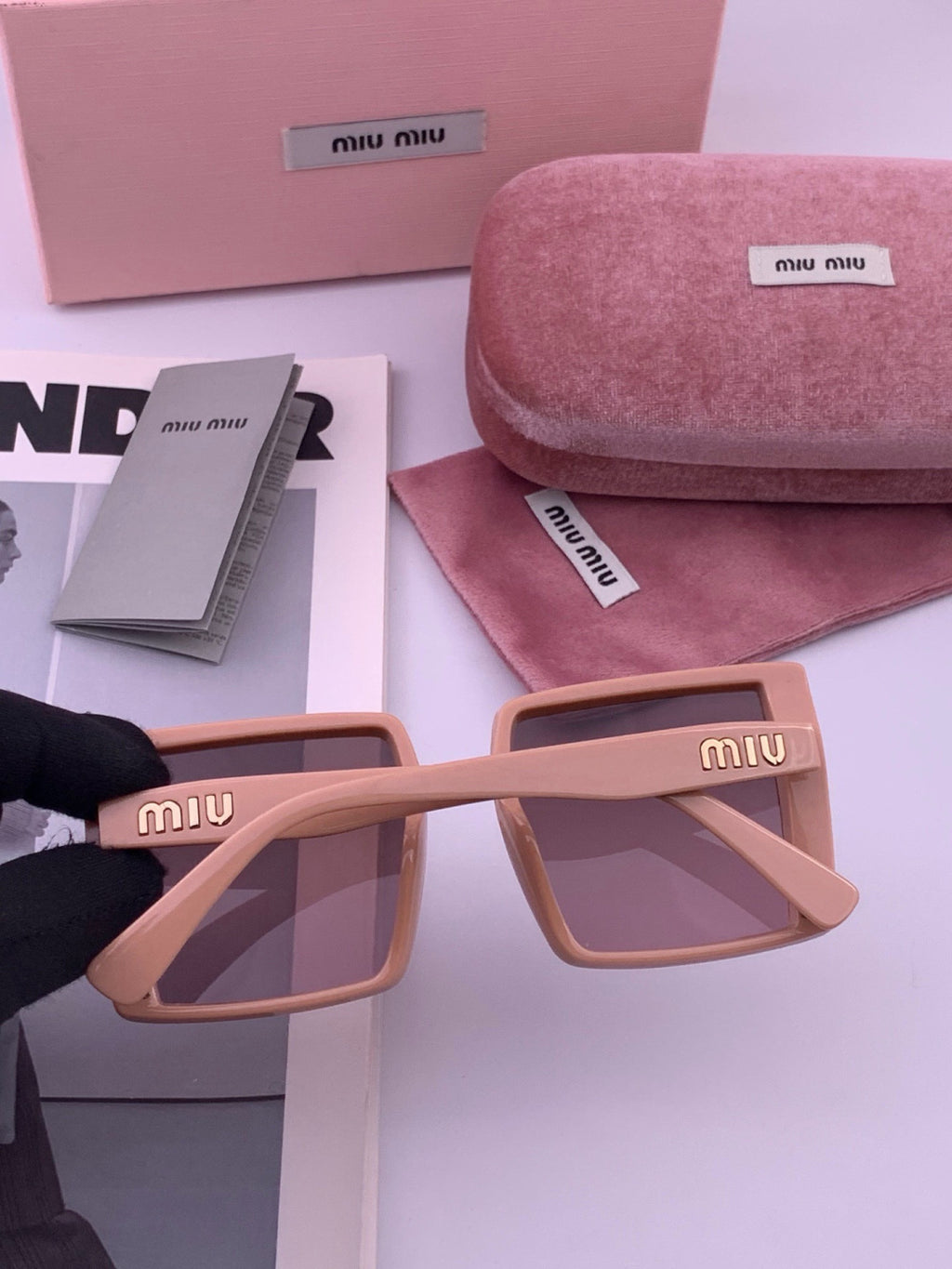 Miu Miu M3998 Fashion Purple Lens Sunglasses for Men & Women - 372434 - detail image 4